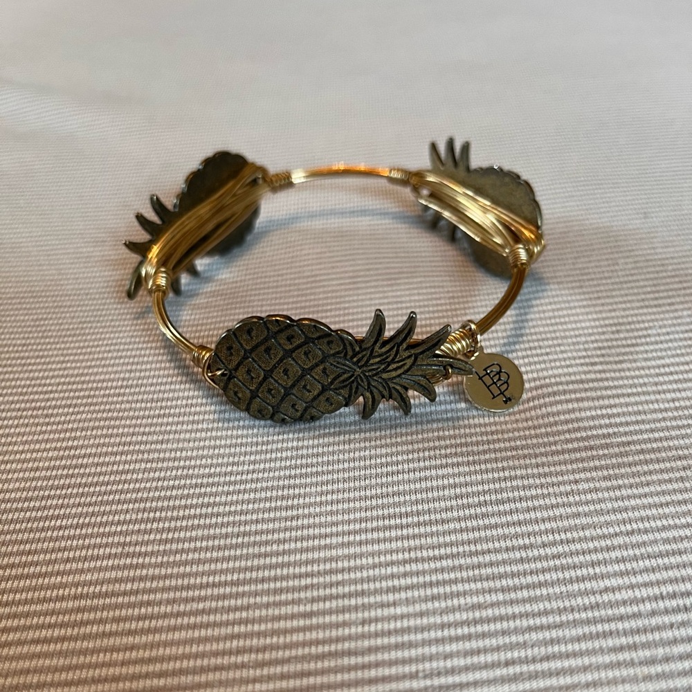 Bourbon & Bowties Pineapple Bracelet